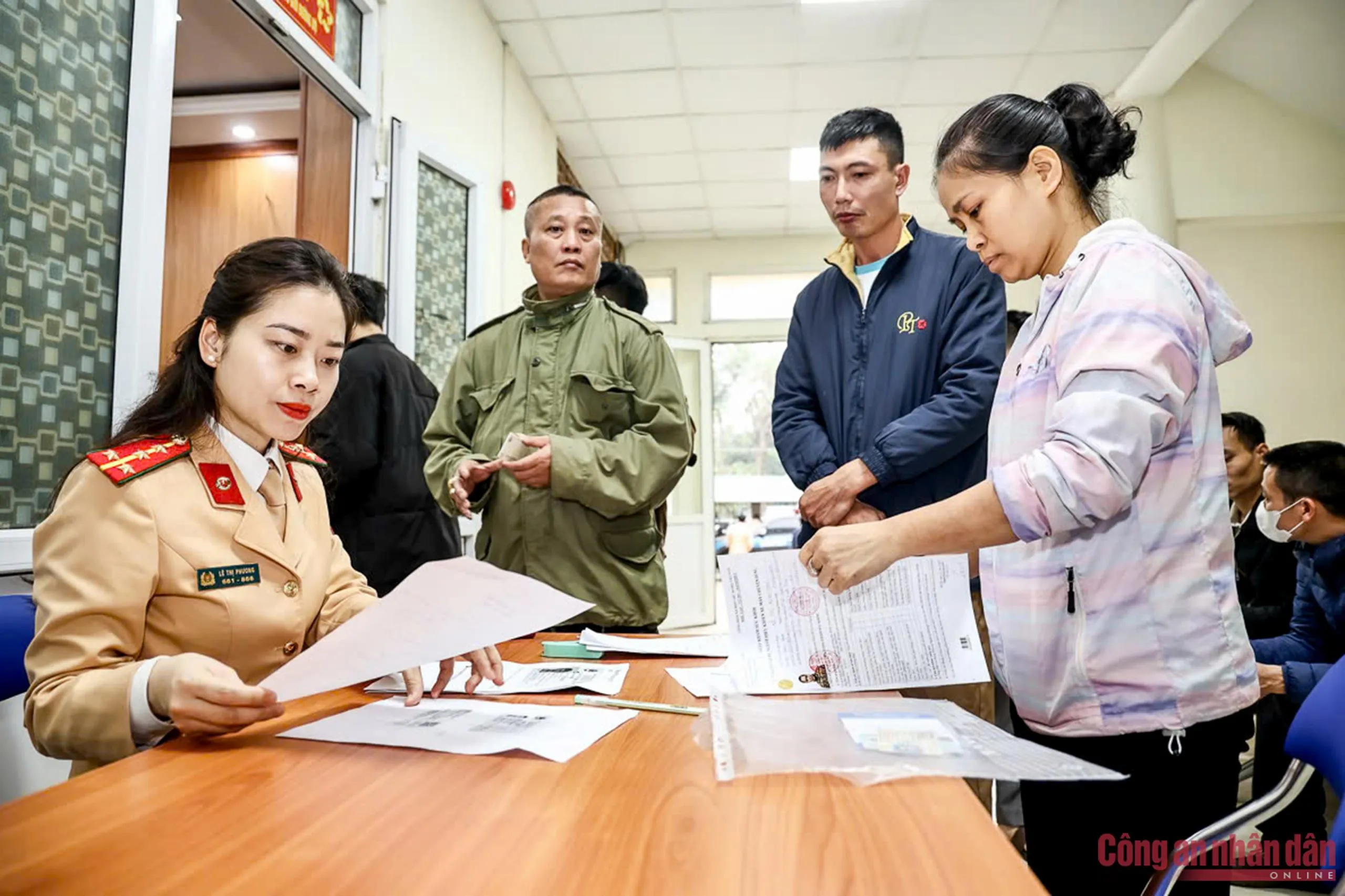 a3-1740980463443 Việc đổi bằng lái xe quân đội sang dân sự được thực hiện theo quy định nghiêm ngặt