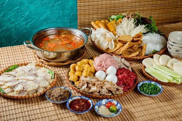 cach-nau-lau-rieu-cua-bap-bo-ngon Lẩu riêu cua bắp bò món nhậu quốc hồn quốc túy tại các quán bình dân quận Đống Đa