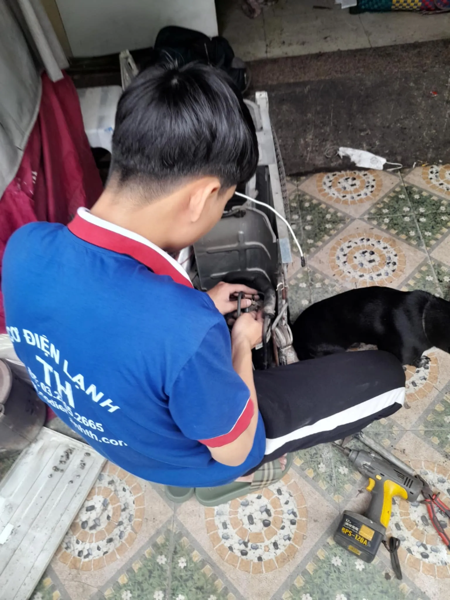 lap-dat-may-lanh-chuyen-nghiep Dịch vụ lắp đặt máy lạnh chuyên nghiệp và nhanh chóng là ưu tiên hàng đầu