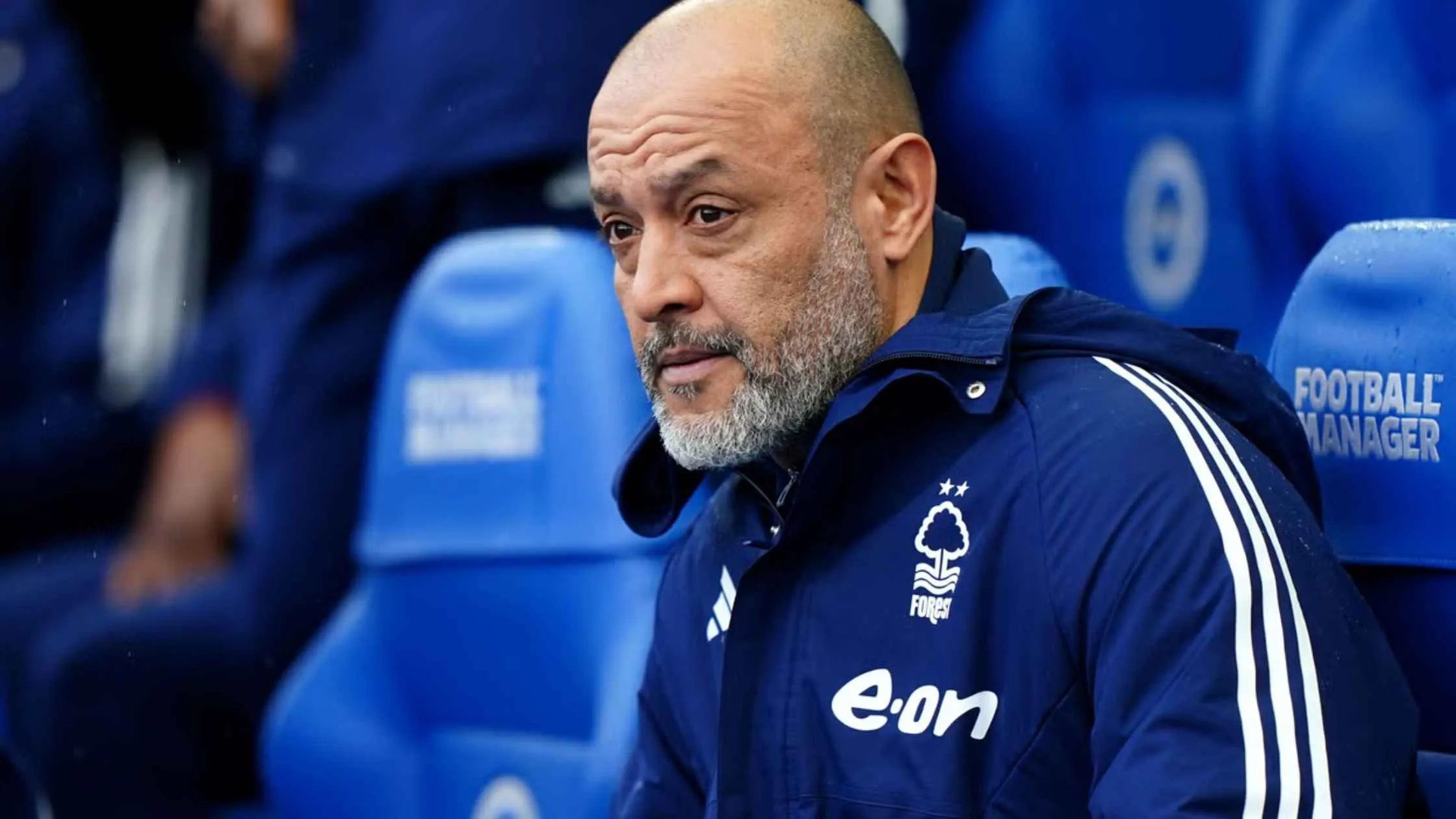 Nuno Espirito Santo xây dựng Nottingham Forest bằng kỷ luật và đoàn kết