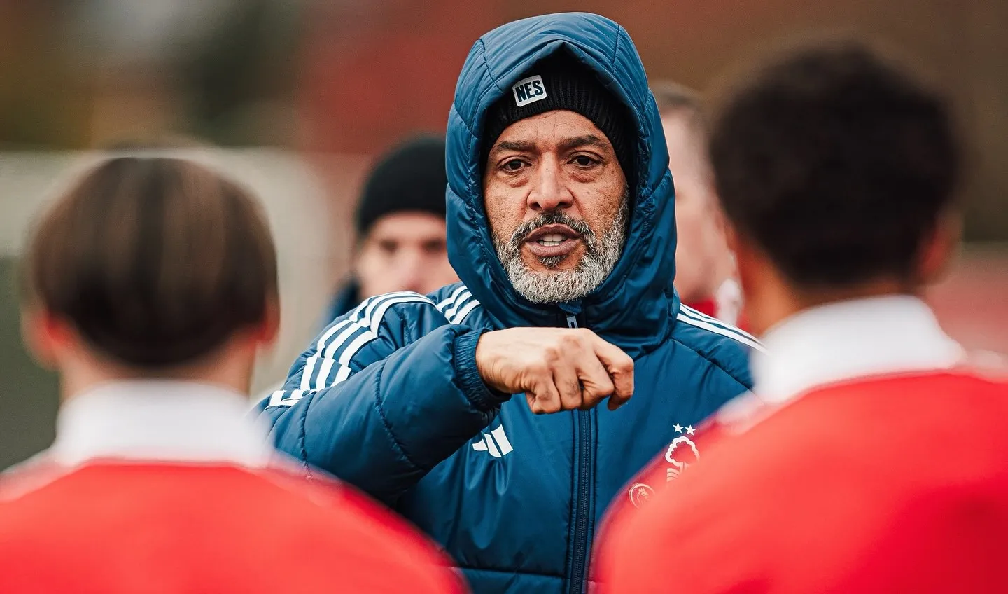 Nuno Espirito Santo xây dựng Nottingham Forest bằng kỷ luật và đoàn kết